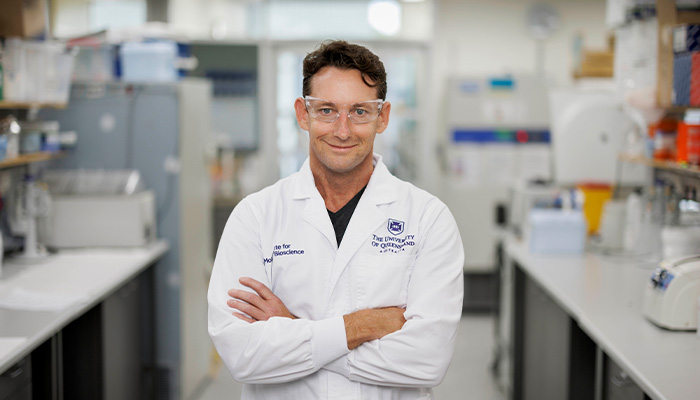 Brett McKinnon in the lab