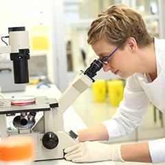 IMB researcher Dr Kate Schroder