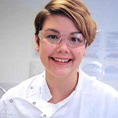 Samantha Nixon