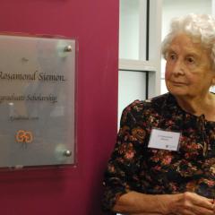 Rosamond Siemon unveiling plaque at IMB